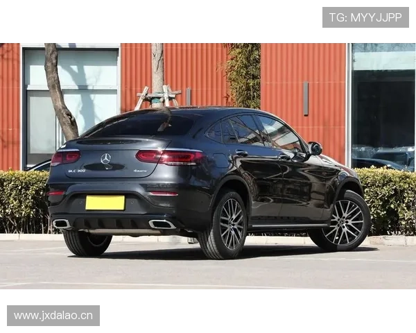 2.0T+258马力,奔驰家进口轿跑SUV,9AT自动带有四驱,奔驰GLC轿跑
